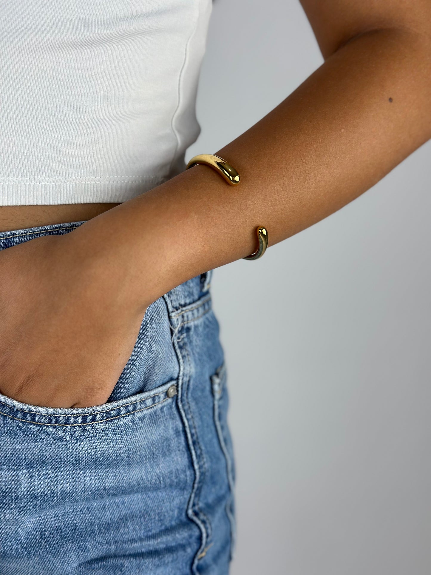 Open Cuff Bangle Gold