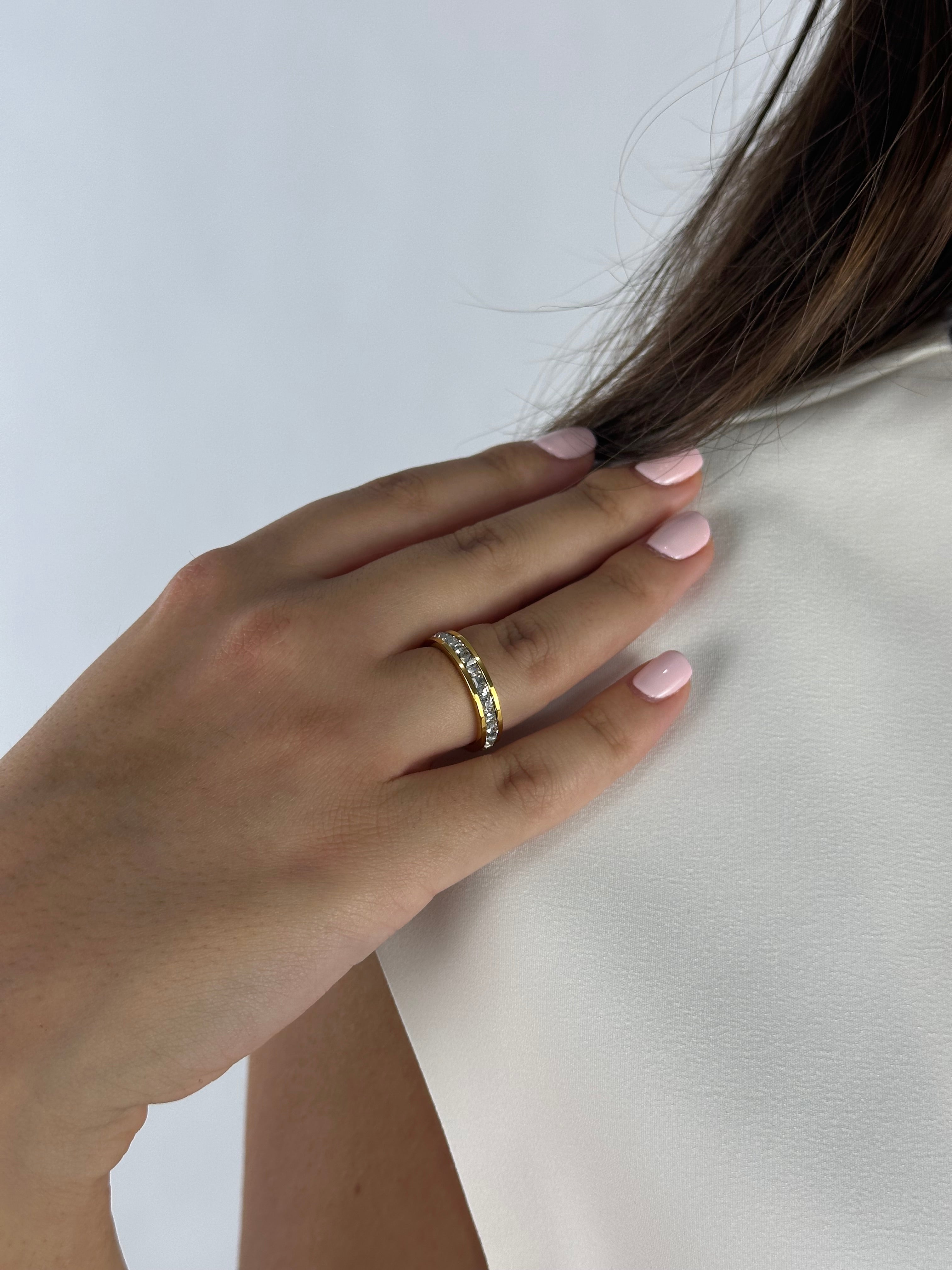 Majestic Luster Ring